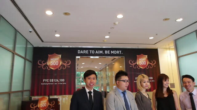 04280427-poster
